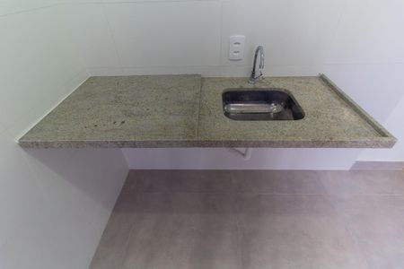 Casa para alugar com 70m², 2 quartos e 1 vaga Casa para alugar com 70m², 2 quartos e 1 vagaCozinha