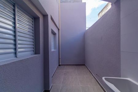 Casa para alugar com 70m², 2 quartos e 1 vaga Casa para alugar com 70m², 2 quartos e 1 vagaÁrea de Serviço