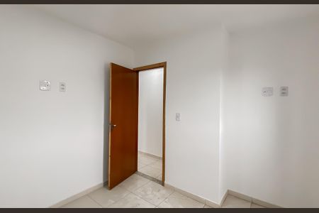 Apartamento para alugar com 37m², 2 quartos e sem vaga Apartamento para alugar com 37m², 2 quartos e sem vagaQuarto 2