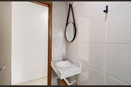 Apartamento para alugar com 37m², 2 quartos e sem vaga Apartamento para alugar com 37m², 2 quartos e sem vagaBanheiro
