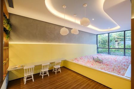 Quarto de apartamento à venda com 3 quartos, 330m² em Fonte do Morumbi, São Paulo