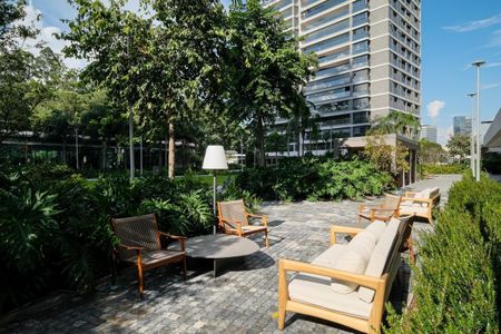 Apartamento à venda com 330m², 3 quartos e 5 vagasJardim