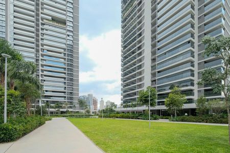 Apartamento à venda com 330m², 3 quartos e 5 vagasFachada