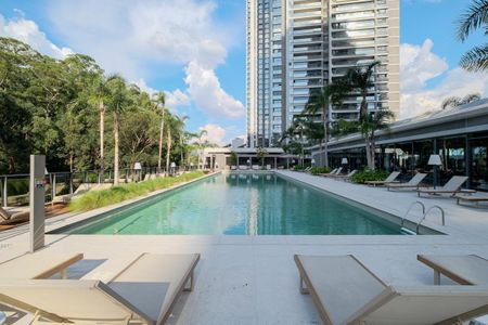 Apartamento à venda com 330m², 3 quartos e 5 vagasPiscina