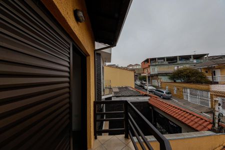 Casa à venda com 222m², 3 quartos e 6 vagas Casa à venda com 222m², 3 quartos e 6 vagasVaranda do Quarto 2