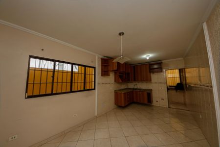 Casa à venda com 222m², 3 quartos e 6 vagas Casa à venda com 222m², 3 quartos e 6 vagasCozinha