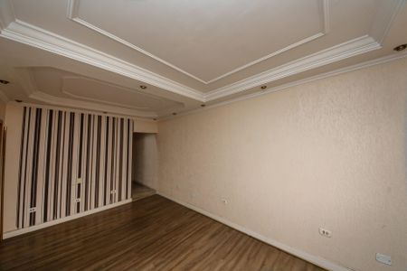 Sala de casa à venda com 3 quartos, 222m² em São Lucas, São Paulo