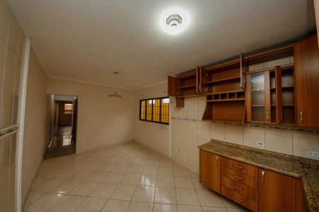Casa à venda com 222m², 3 quartos e 6 vagas Casa à venda com 222m², 3 quartos e 6 vagasCozinha