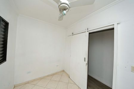 Casa à venda com 222m², 3 quartos e 6 vagas Casa à venda com 222m², 3 quartos e 6 vagasQuarto 1