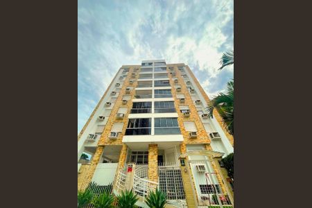 Apartamento para alugar com 77m², 2 quartos e 1 vaga Apartamento para alugar com 77m², 2 quartos e 1 vagaFachada