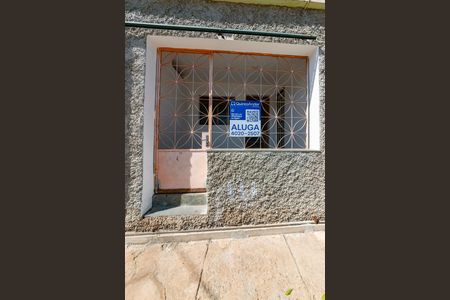 Apartamento para alugar com 85m², 2 quartos e sem vagaFachada