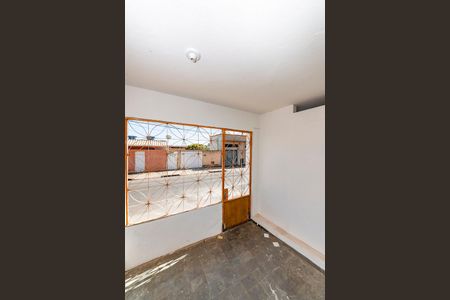 Apartamento para alugar com 85m², 2 quartos e sem vagaVaranda