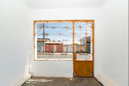 Apartamento para alugar com 85m², 2 quartos e sem vagaVaranda