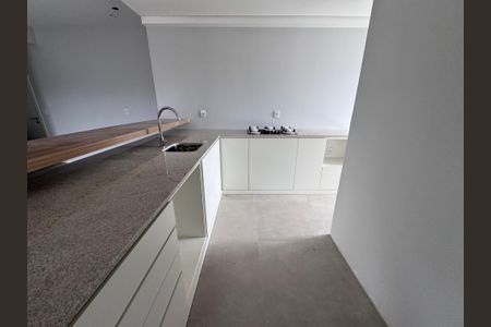 Apartamento para alugar com 93m², 2 quartos e 1 vagaCozinha