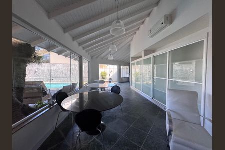 Apartamento para alugar com 93m², 2 quartos e 1 vagaÁrea comum