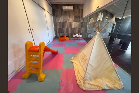 Apartamento para alugar com 93m², 2 quartos e 1 vagaÁrea Comum - Playground