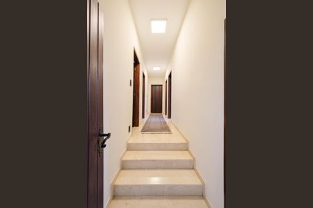 Casa à venda com 399m², 4 quartos e 3 vagasCorredor