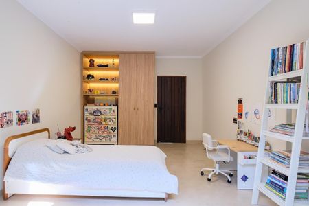 Casa à venda com 399m², 4 quartos e 3 vagasQuarto