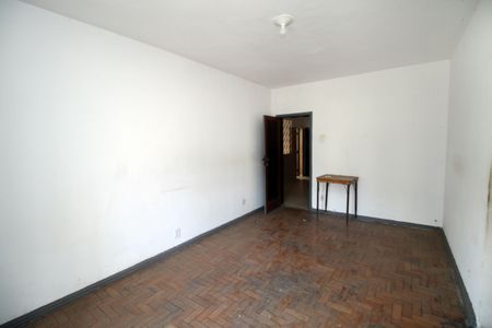 Sala de apartamento à venda com 3 quartos, 60m² em Irajá, Rio de Janeiro