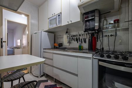 Apartamento à venda com 50m², 1 quarto e 1 vaga Apartamento à venda com 50m², 1 quarto e 1 vagaCozinha