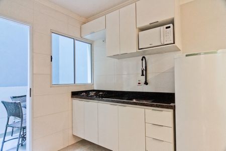 Cozinha de apartamento para alugar com 1 quarto, 38m² em Água Fria, São Paulo