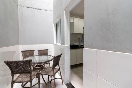 Apartamento à venda com 38m², 1 quarto e sem vaga Apartamento à venda com 38m², 1 quarto e sem vagaQuintal
