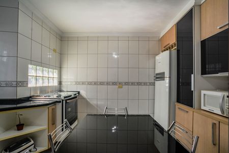 Casa à venda com 116m², 3 quartos e 3 vagas Casa à venda com 116m², 3 quartos e 3 vagasCozinha