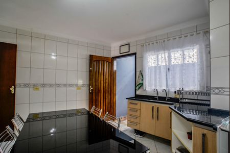 Casa à venda com 116m², 3 quartos e 3 vagas Casa à venda com 116m², 3 quartos e 3 vagasCozinha