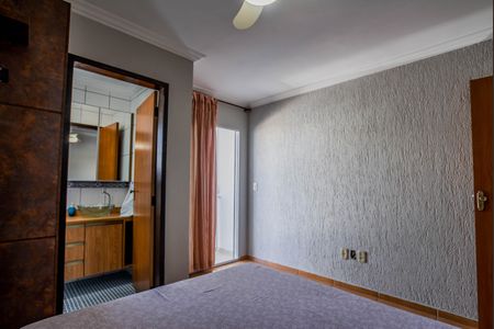 Casa à venda com 116m², 3 quartos e 3 vagas Casa à venda com 116m², 3 quartos e 3 vagasQuarto Suíte