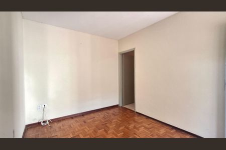 Casa à venda com 132m², 3 quartos e 3 vagas Casa à venda com 132m², 3 quartos e 3 vagasCasa 2