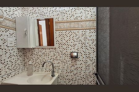 Casa à venda com 132m², 3 quartos e 3 vagas Casa à venda com 132m², 3 quartos e 3 vagasBanheiro