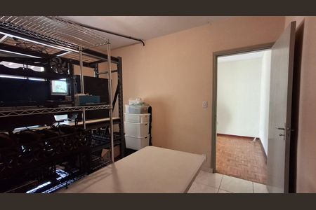 Casa à venda com 132m², 3 quartos e 3 vagas Casa à venda com 132m², 3 quartos e 3 vagasCasa 2