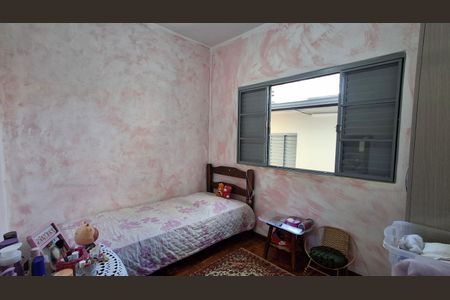 Casa à venda com 132m², 3 quartos e 3 vagas Casa à venda com 132m², 3 quartos e 3 vagasQuarto 3