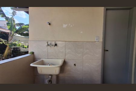 Casa à venda com 132m², 3 quartos e 3 vagas Casa à venda com 132m², 3 quartos e 3 vagasÁrea de Serviço