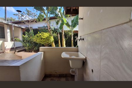 Casa à venda com 132m², 3 quartos e 3 vagas Casa à venda com 132m², 3 quartos e 3 vagasÁrea de Serviço