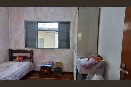 Casa à venda com 132m², 3 quartos e 3 vagas Casa à venda com 132m², 3 quartos e 3 vagasQuarto 3