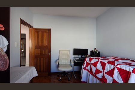 Casa à venda com 132m², 3 quartos e 3 vagas Casa à venda com 132m², 3 quartos e 3 vagasQuarto 1