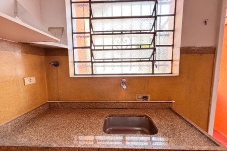 Casa à venda com 220m², 2 quartos e 1 vagaCozinha