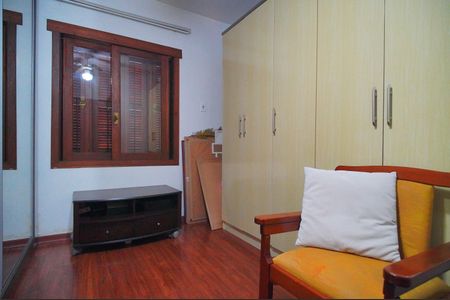 Casa à venda com 300m², 4 quartos e 3 vagasQuarto 2