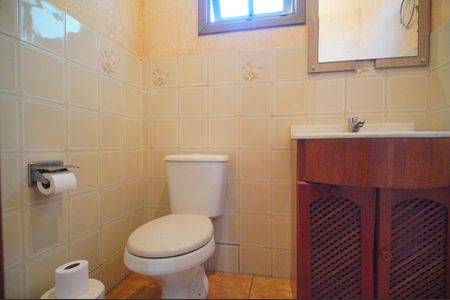 Casa à venda com 300m², 4 quartos e 3 vagasLavabo