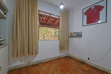 Casa à venda com 125m², 3 quartos e 5 vagasQuarto 1