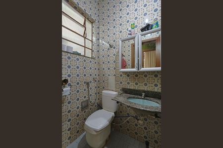 Casa à venda com 125m², 3 quartos e 5 vagasBanheiro