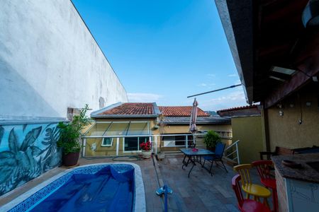 Casa à venda com 500m², 3 quartos e 2 vagasQuintal