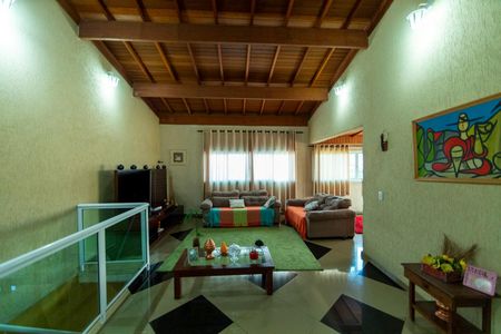 Casa à venda com 500m², 3 quartos e 2 vagasSala