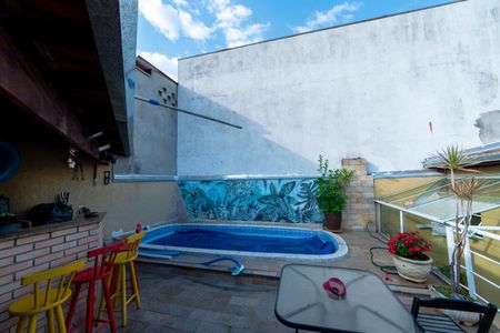 Casa à venda com 500m², 3 quartos e 2 vagasQuintal