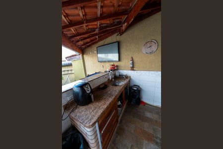 Casa à venda com 500m², 3 quartos e 2 vagasQuintal