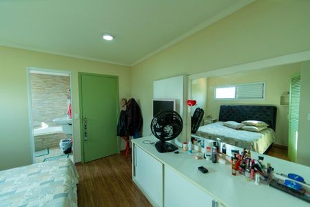 Casa à venda com 500m², 3 quartos e 2 vagasSuite