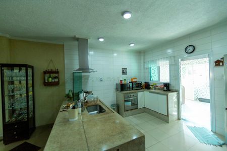 Casa à venda com 500m², 3 quartos e 2 vagasCozinha