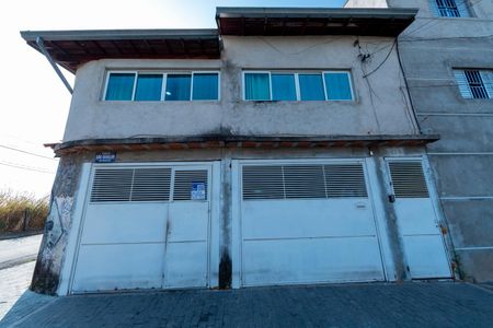 Casa à venda com 500m², 3 quartos e 2 vagasFachada