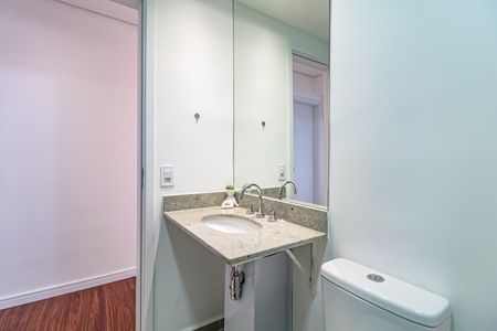 Apartamento à venda com 94m², 3 quartos e 2 vagasBanheiro social